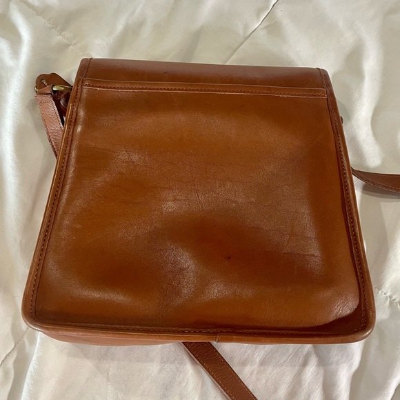 Coach Vintage Leather Crossbody - Picture 3 of 11